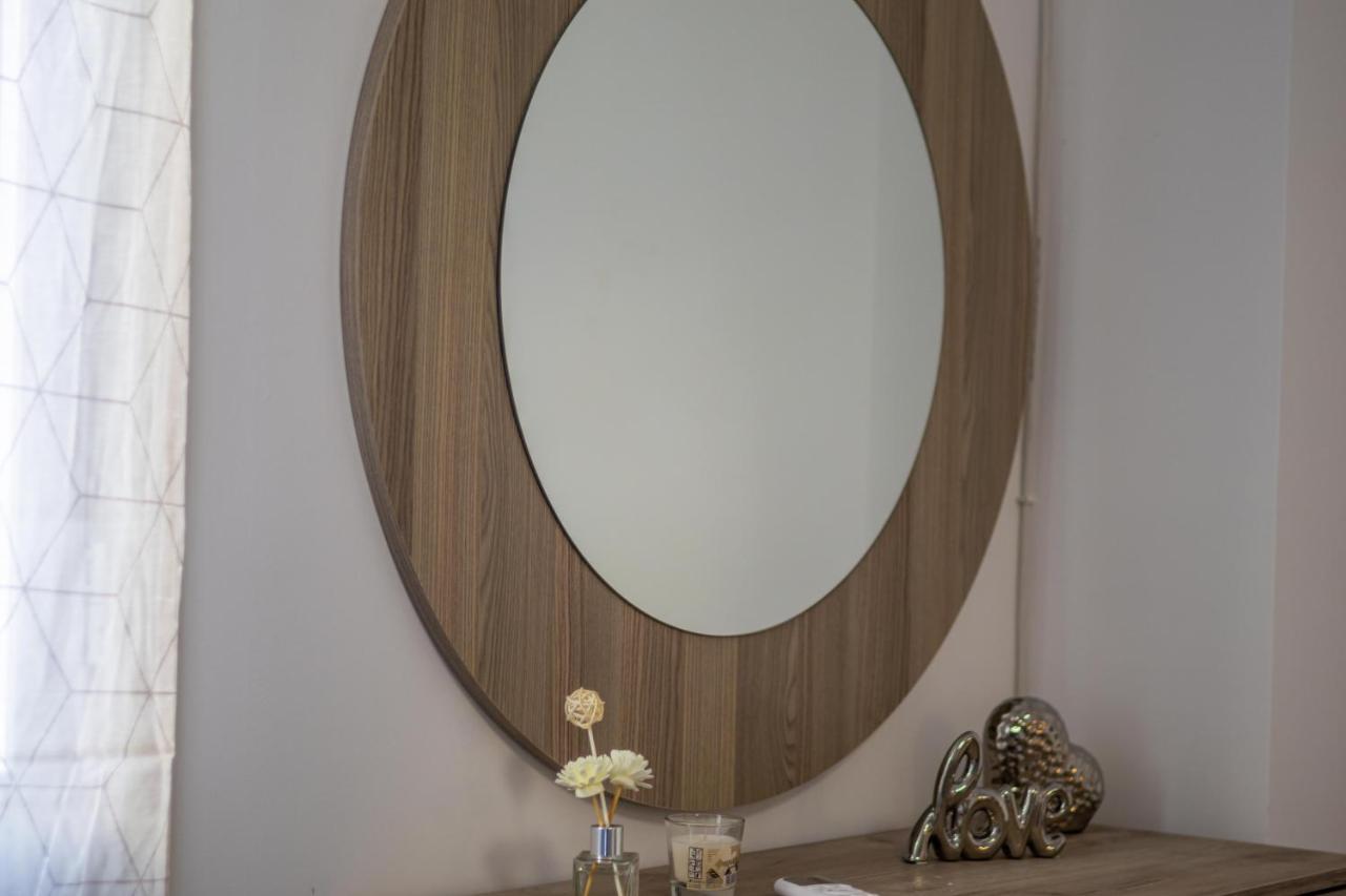 Korinthos Downtown Apartment Экстерьер фото