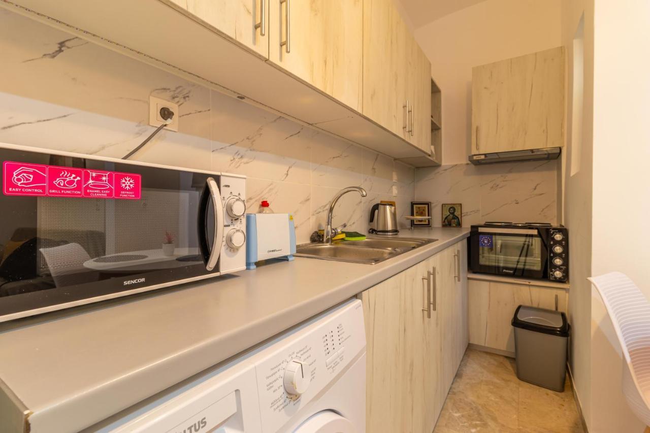 Korinthos Downtown Apartment Экстерьер фото