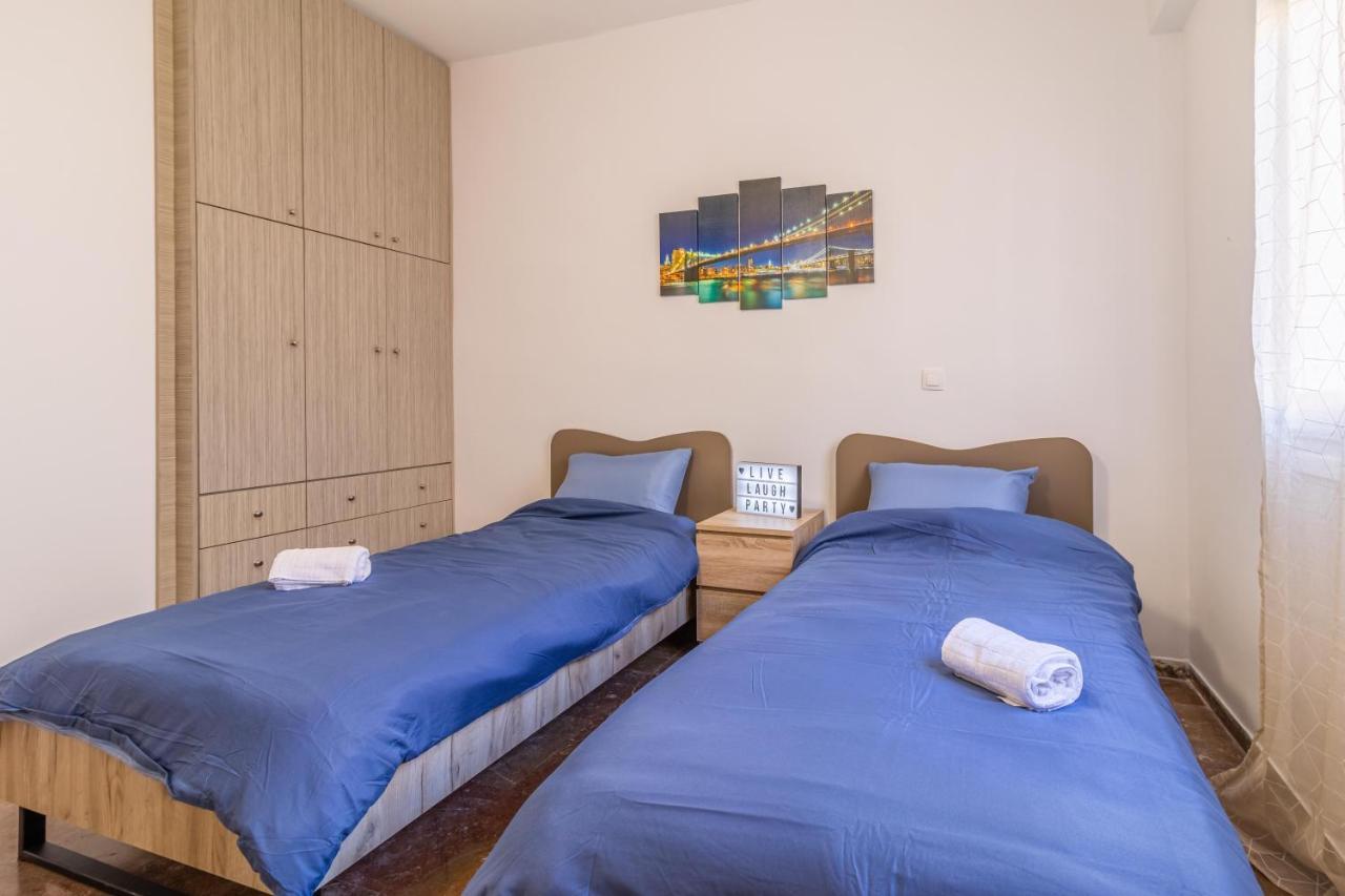 Korinthos Downtown Apartment Экстерьер фото